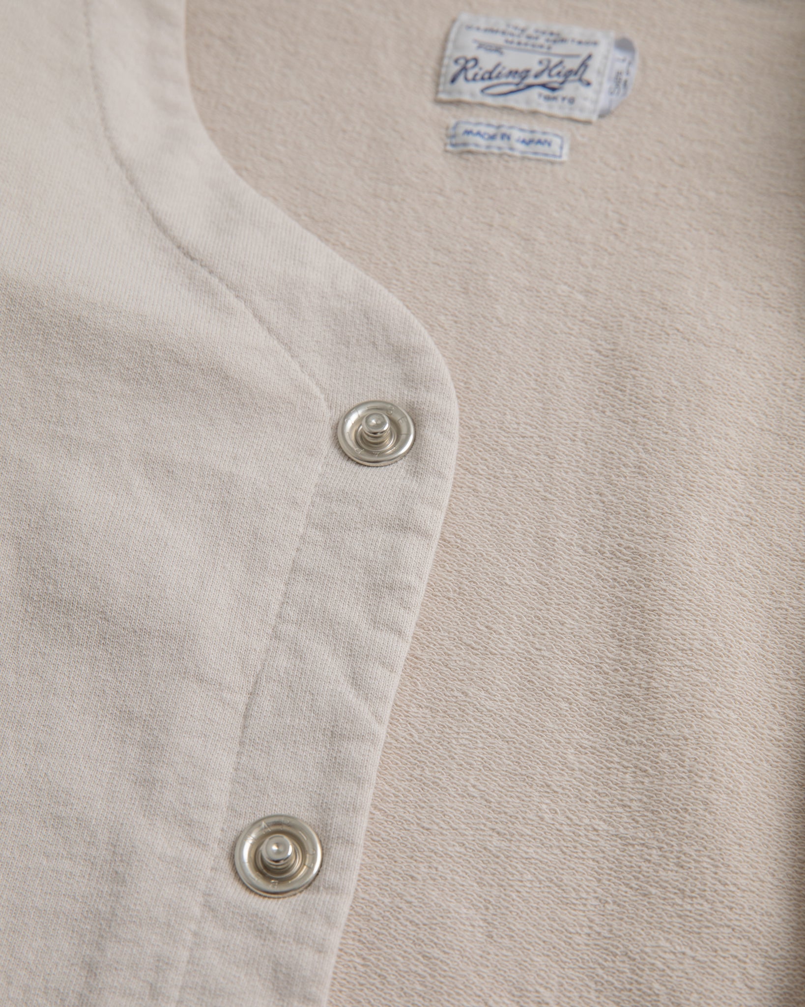 LIGHT WEIGHT CARDIGAN R243-0602 – RIDING HIGH