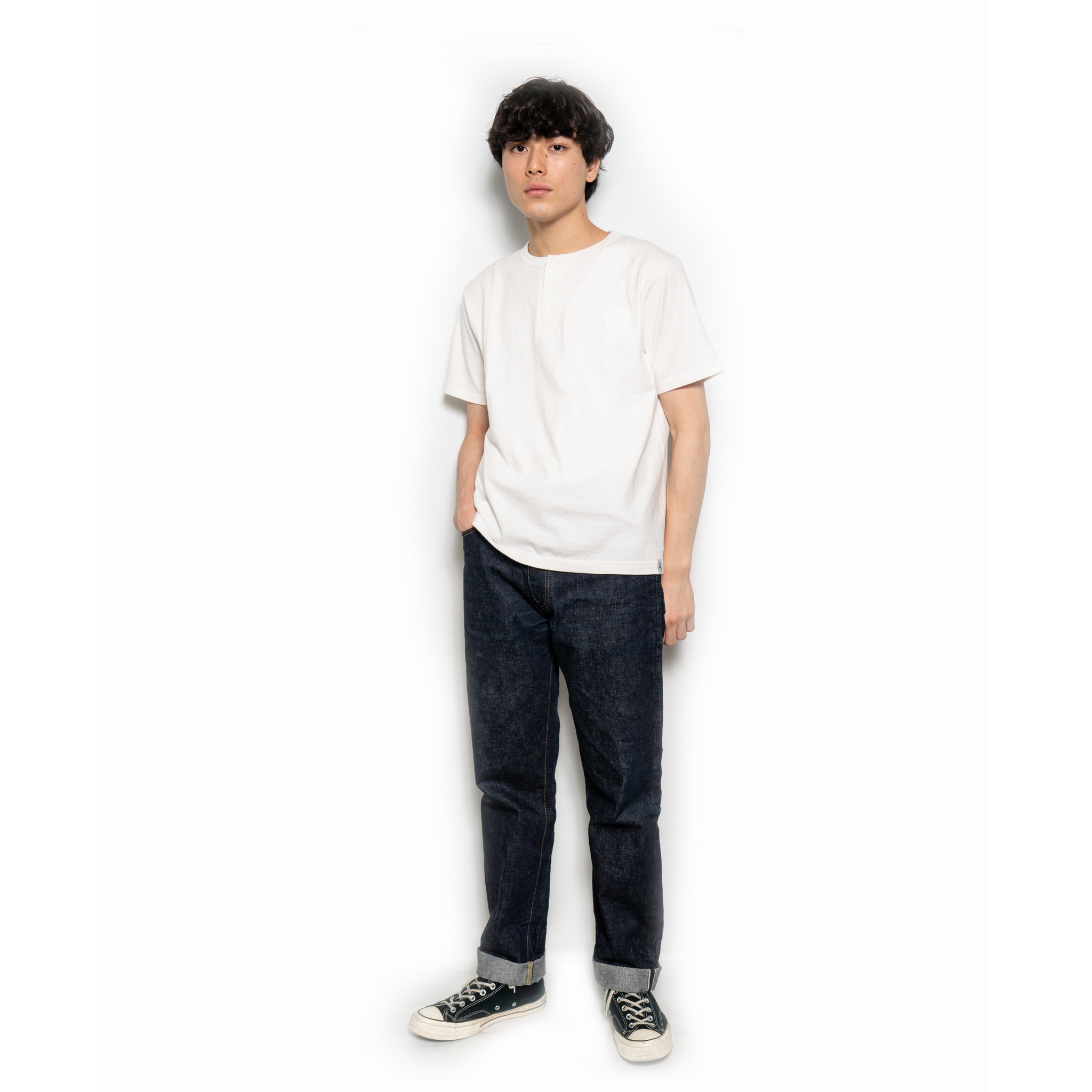 CUSTOM LW HENLEY S/S TEE - R185-0202B – RIDING HIGH